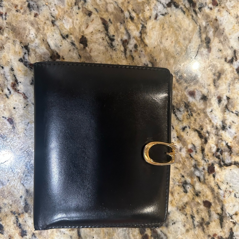 GUCCI Gold G Logo Bi-fold Leather Wallet Italy